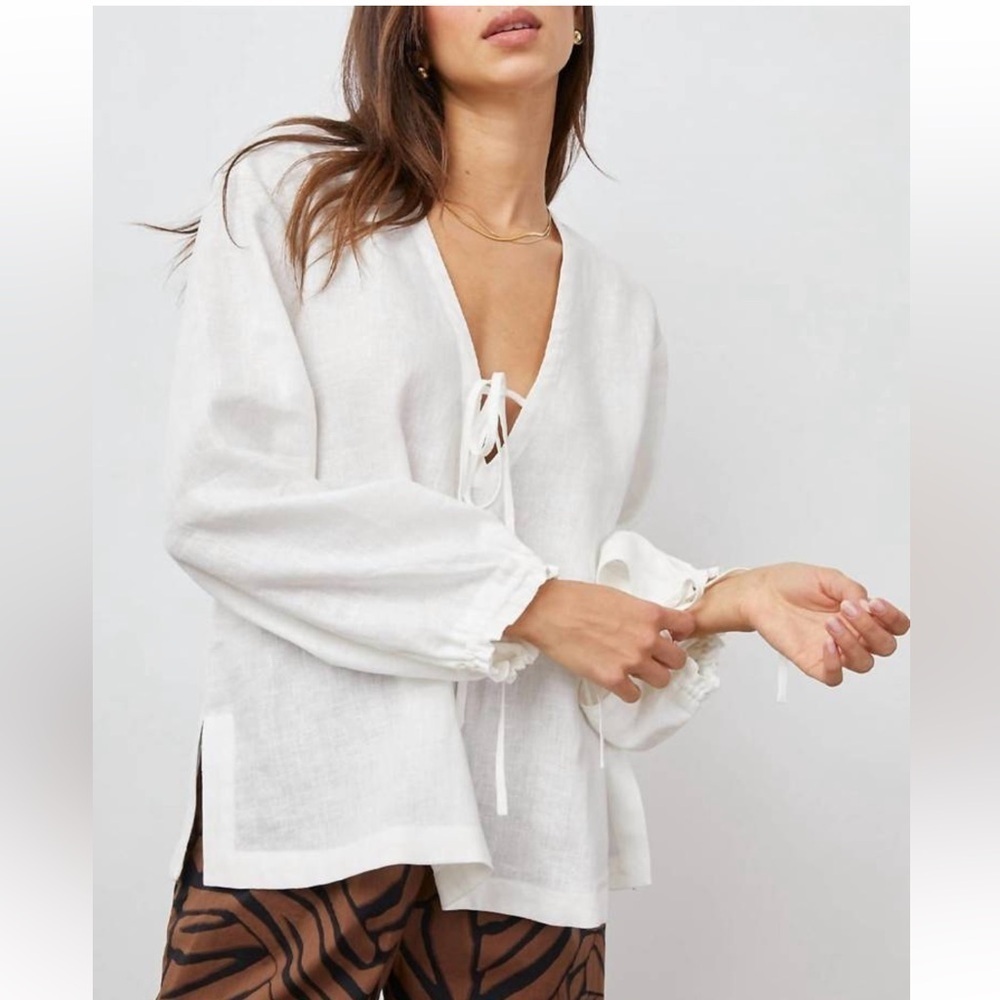 RAILS Myra Tie Neck Linen Top In White Size M-L